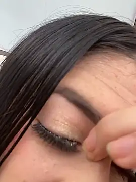 luna ef  online show from December 19, 7:32 pm