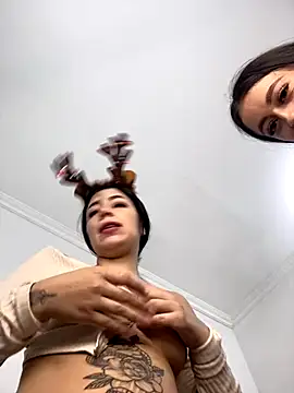 luna ef  online show from December 21, 6:48 pm