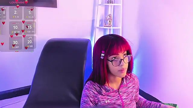 Snapshot of Taylor__Watson chatting on February 3, 6:57 pm Taylor Watson online show from February 3, 6:57 pm