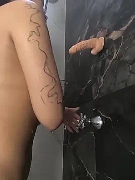 little xioo  online show from November 28, 12:52 pm