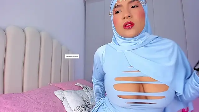 Amira-Zahra online show from May 8, 10:26 pm