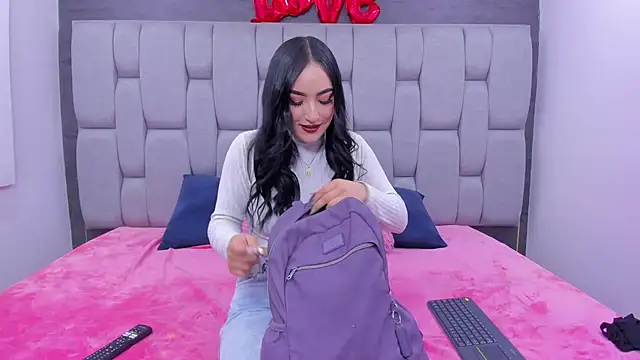 Snapshot of Sarita_Ass chatting on May 17, 5:05 am Sarita Ass online show from May 17, 5:05 am