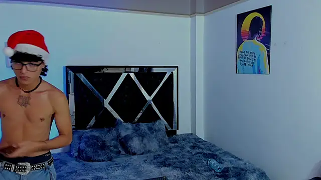 eliasferragamo online show from December 23, 5:38 am