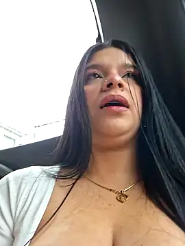 Layla-daring online show from November 29, 7:06 pm