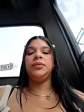 Layla-daring online show from February 5, 6:34 pm