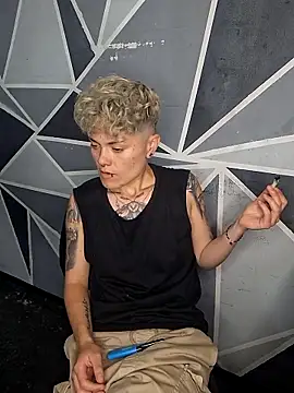 megan NL online show from February 3, 3:04 am