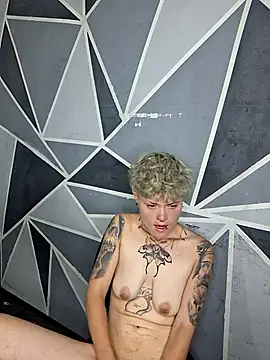 megan NL online show from February 4, 2:50 am