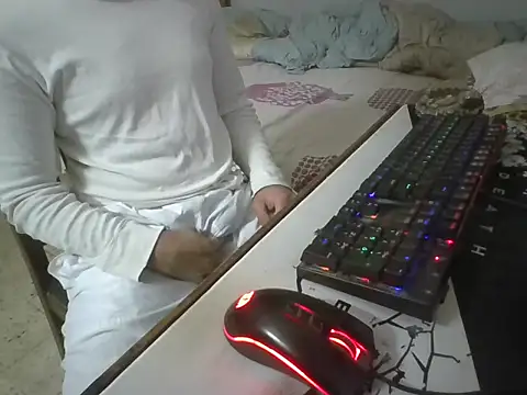 caiomurdock online show from November 20, 1:28 am