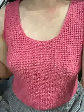 Snapshot of XndSeraphina chatting on March 6, 1:29 pm XndSeraphina online show from March 6, 1:29 pm