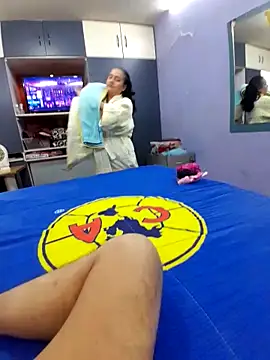 Snapshot of Parehahotmex chatting on November 26, 8:26 am Parehahotmex online show from November 26, 8:26 am