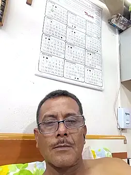 Snapshot of Parehahotmex chatting on February 18, 11:06 am Parehahotmex online show from February 18, 11:06 am