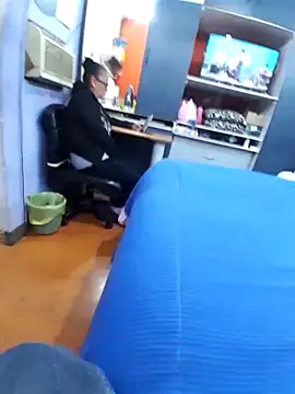 Snapshot of Parehahotmex chatting on February 26, 8:02 am Parehahotmex online show from February 26, 8:02 am