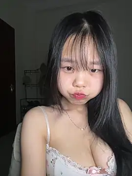 Snapshot of Kiee-lee chatting on January 15, 6:22 pm Kiee-lee online show from January 15, 6:22 pm