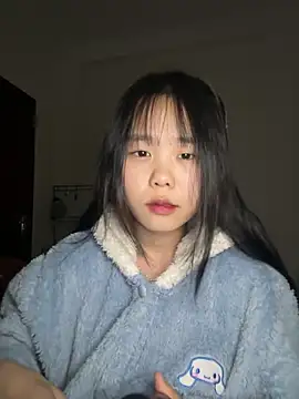 Snapshot of Kiee-lee chatting on February 25, 12:48 pm Kiee-lee online show from February 25, 12:48 pm