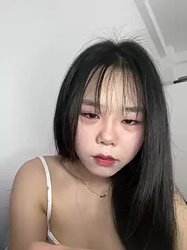 Snapshot of Kiee-lee chatting on February 28, 6:36 am Kiee-lee online show from February 28, 6:36 am