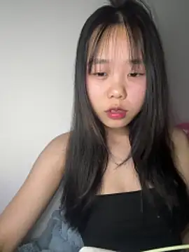 Snapshot of Kiee-lee chatting on March 18, 2:20 pm Kiee-lee online show from March 18, 2:20 pm