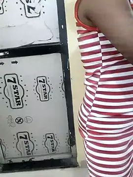 Simran 0011 online show from December 22, 1:08 pm