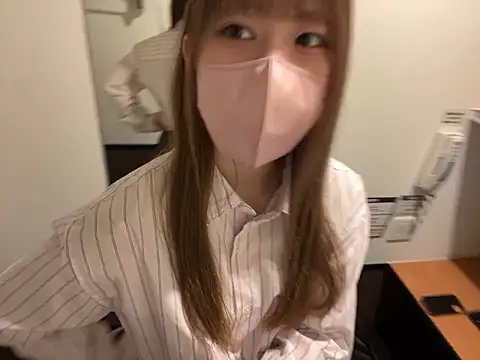 binyu rua online show from May 13, 1:36 am