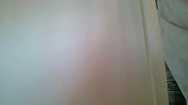 Snapshot of BellaStormi chatting on November 28, 3:53 am BellaStormi online show from November 28, 3:53 am