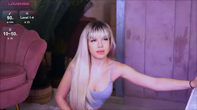 Emily Voss online show from January 7, 4:37 am