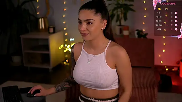 PureEllieX online show from March 14, 4:07 am