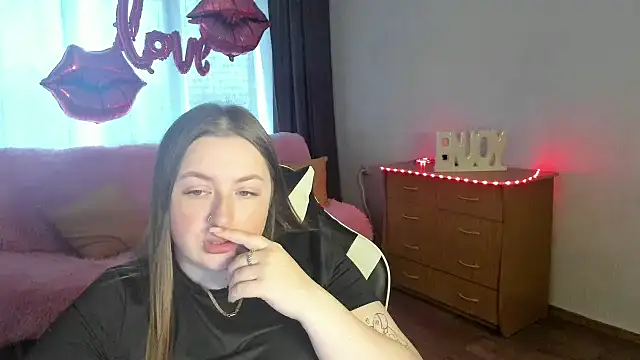 GirlPlayer online show from May 7, 9:58 am