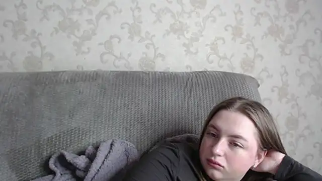 GirlPlayer online show from May 9, 3:23 am