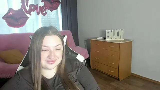 GirlPlayer online show from May 14, 7:59 am