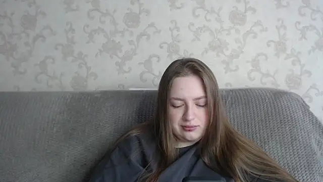GirlPlayer online show from May 16, 2:41 am