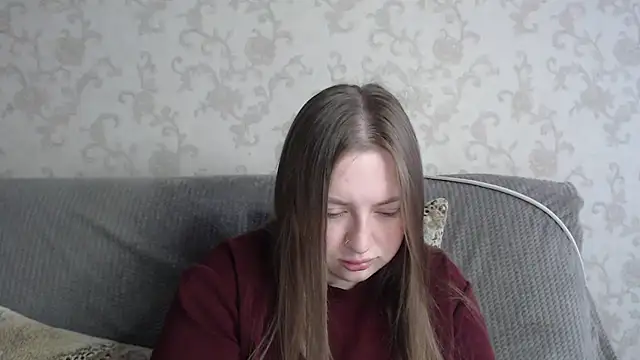 GirlPlayer online show from May 18, 2:40 am