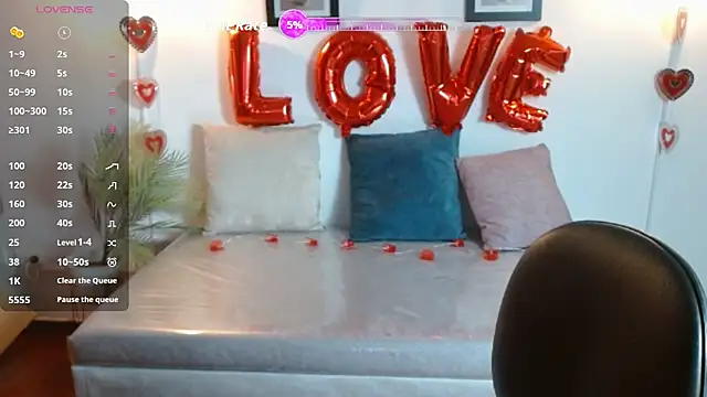 Snapshot of Juliana__lx chatting on February 16, 1:51 pm Juliana lx online show from February 16, 1:51 pm