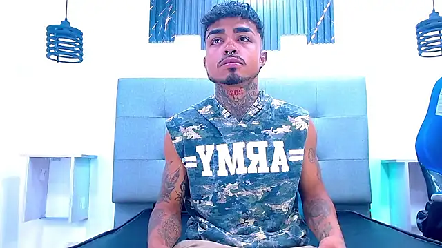 Hot Latino x online show from January 7, 1:02 pm