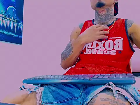 Hot Latino x online show from March 5, 12:23 pm