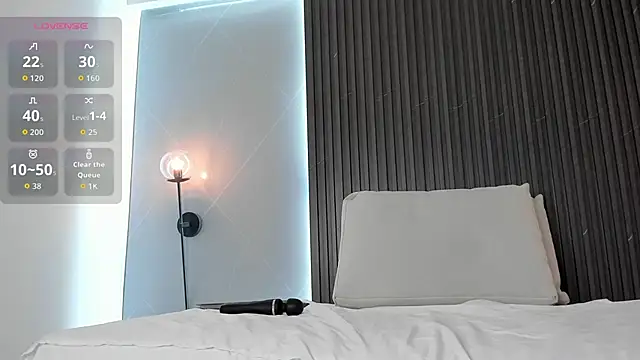 Snapshot of mia_dollce chatting on March 23, 11:14 am mia dollce online show from March 23, 11:14 am