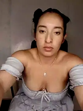 kira-stormm online show from June 29, 9:59 am