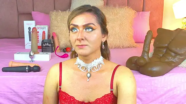 Lunitaa Diva online show from April 28, 3:50 pm