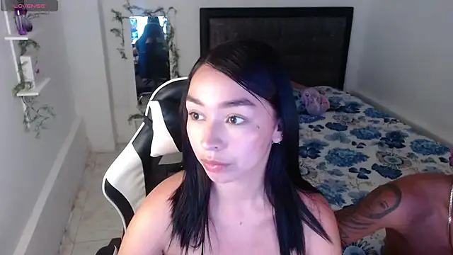 Ariel Laurentt online show from July 22, 4:15 am