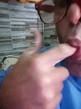 Aleko590 online show from April 6, 3:04 am