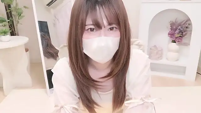 JUNjun   online show from May 25, 3:23 am