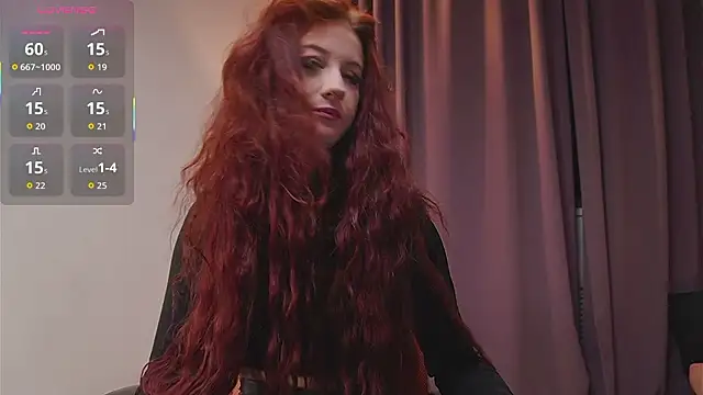 caty cuddly online show from March 22, 9:51 pm