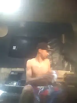 Snapshot of Gzinho69ik chatting on November 29, 9:29 pm Gzinho69ik online show from November 29, 9:29 pm