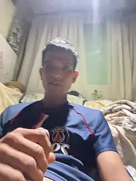Gzinho69ik online show from July 21, 2:03 am