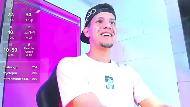 Sebastian Smith   online show from February 20, 11:22 am