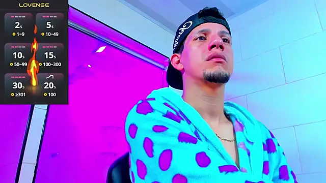 Sebastian Smith   online show from March 3, 11:16 am