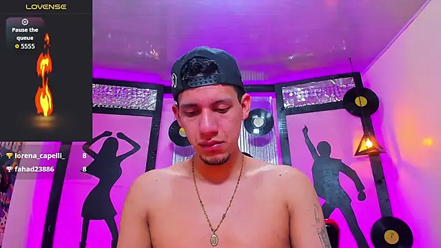 Sebastian Smith   online show from March 18, 11:24 am