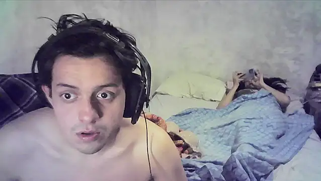 Giby Grace online show from December 5, 6:00 am