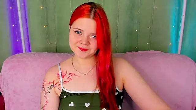 KellyFiery online show from May 16, 8:33 am