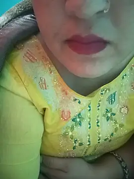 Snapshot of Priya_089 chatting on February 19, 4:19 am Priya 089 online show from February 19, 4:19 am