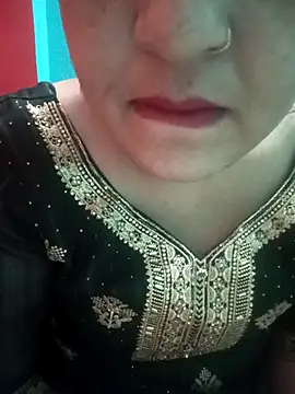 Snapshot of Priya_089 chatting on February 22, 6:13 am Priya 089 online show from February 22, 6:13 am