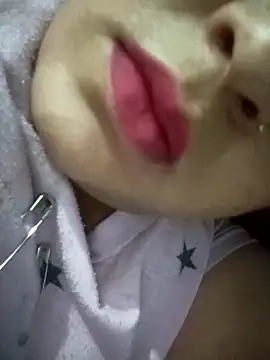 Snapshot of Priya_089 chatting on March 1, 6:32 pm Priya 089 online show from March 1, 6:32 pm